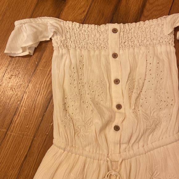 Romper - Picture 2 of 3